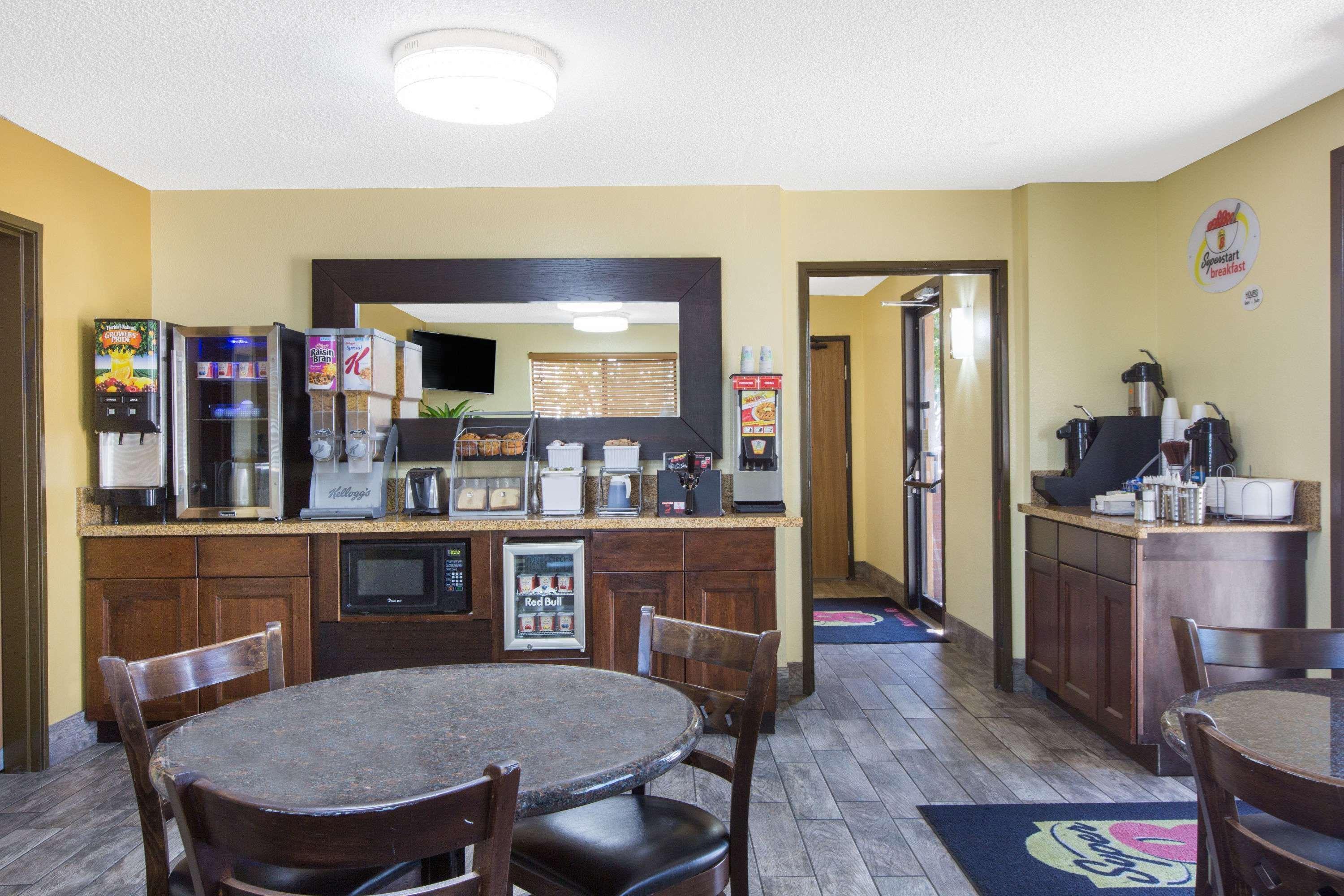 Super 8 By Wyndham Nampa Ξενοδοχείο Εξωτερικό φωτογραφία
