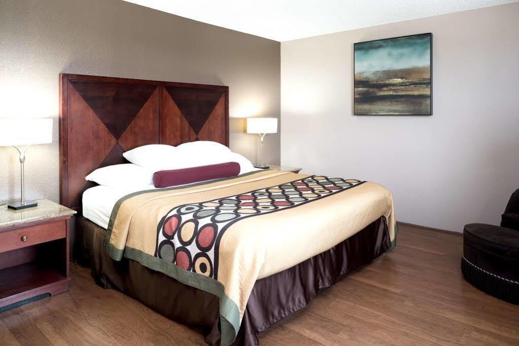 Super 8 By Wyndham Nampa Ξενοδοχείο Εξωτερικό φωτογραφία
